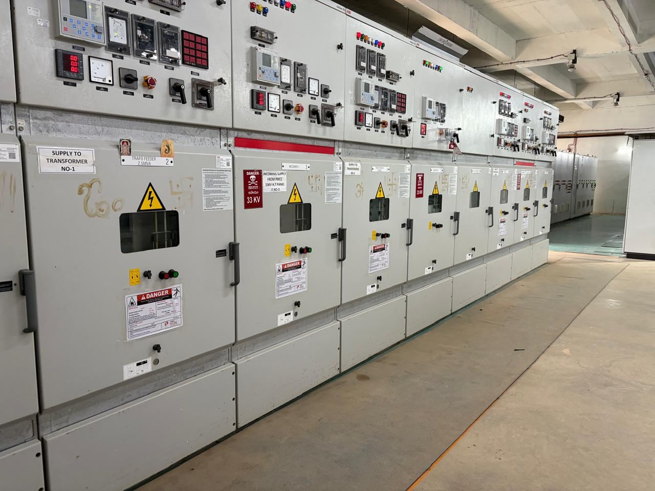 DG set control panel row with APFC panel
